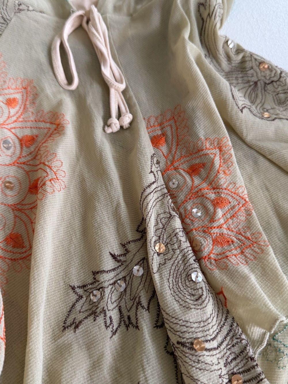 Vintage Lynne Fairy Boho Embroidered Sequin
Tie Shoulder Handkerchief Hem Cami T - Picture 4 of 5